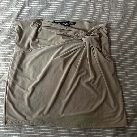 LUXE TO KILL Beige Tie Knot Mini Skirt - Picture 1 of 3